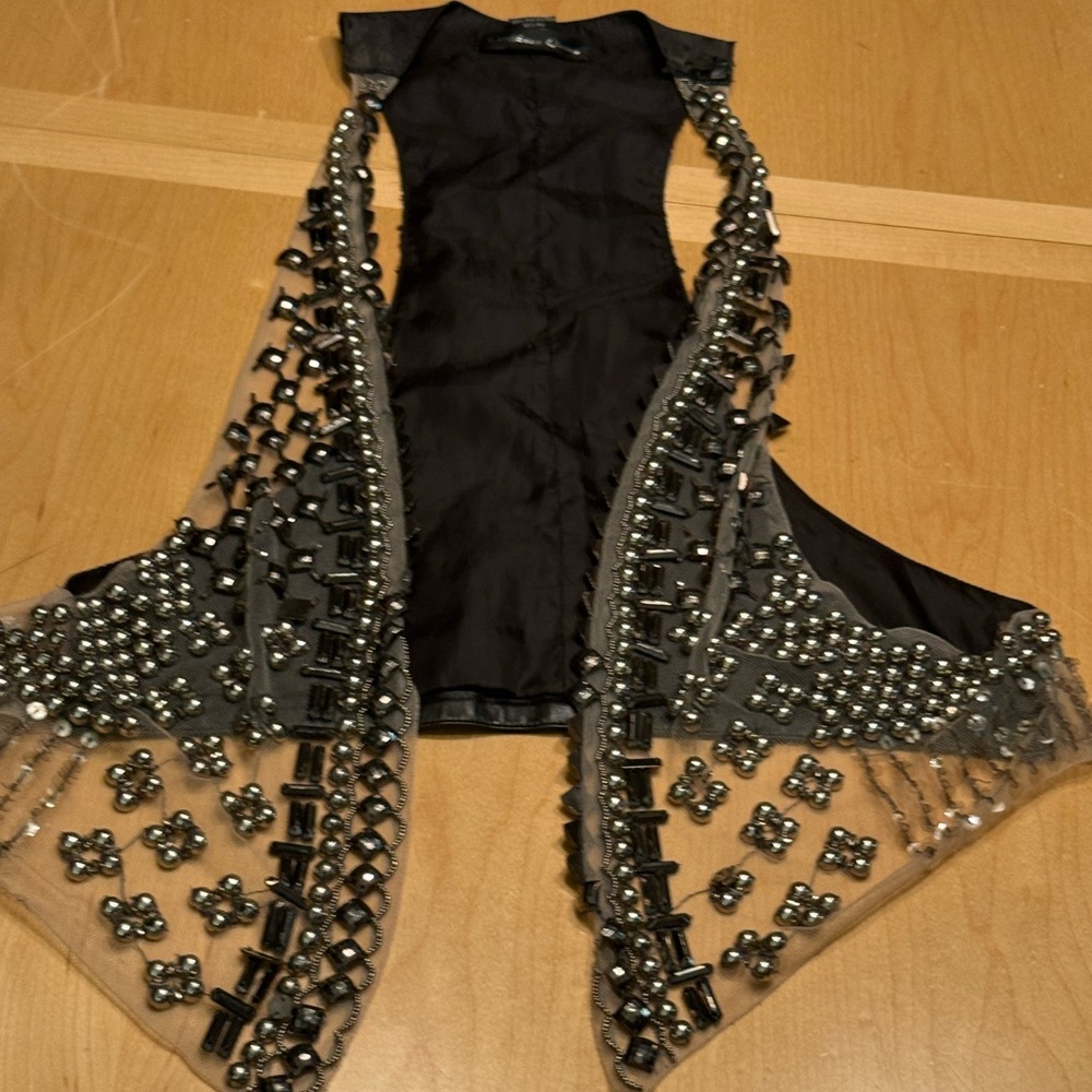 Caribbean Queen Satin-like Black Label Blouse